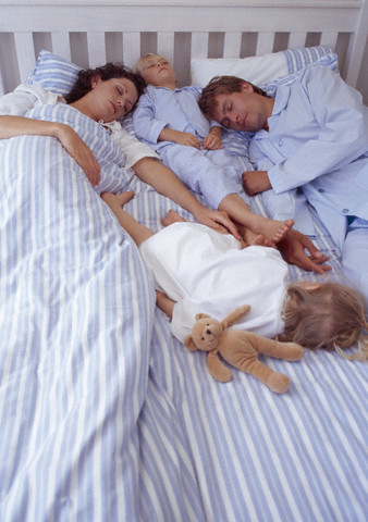 Dormir con los padres