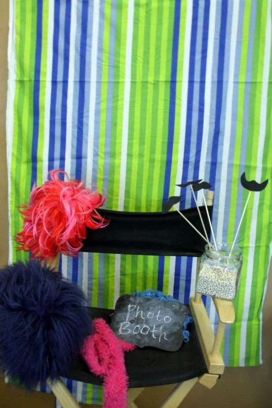 bonne nouvelle carnival party photo booth