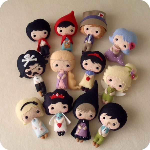 muñecas fieltro