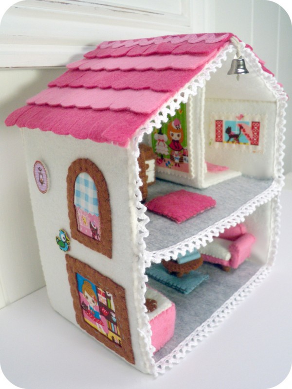 casita de fieltro