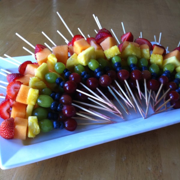 brochetas arco iris